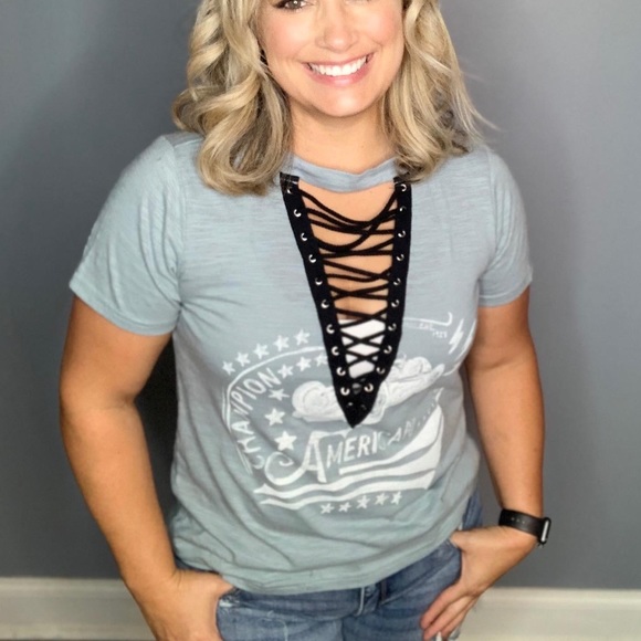 Top - Picture 2 of 3